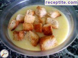 Cream soup of potatoes