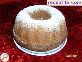 Honey-walnut sponge cake Honey-walnut sponge cake