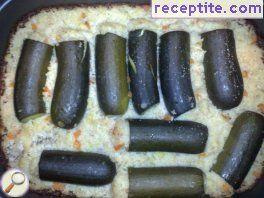 Stuffed zucchini with couscous
