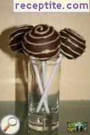 Biscuit Lollipops