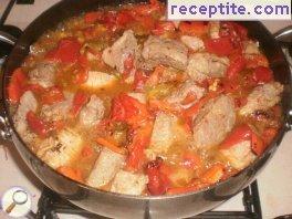 Pork with roasted peppers