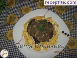 Pork cutlets with mushroom sauce