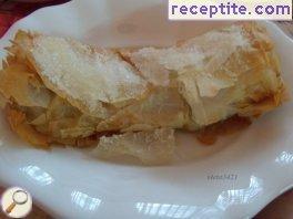 Banana strudel pastry ready