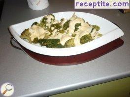 Broccoli with 4 types of cheese