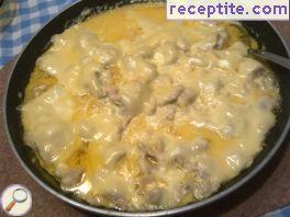 Quick chicken with three types of prepared sauce pan Quick chicken with three types of prepared sauce pan