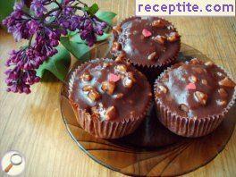 Muffins with cola and marshmallow