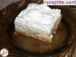 Cream cake with peel