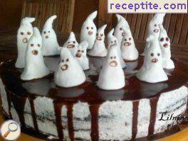 Chocolate layered cake - Halloween