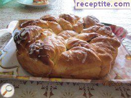 Twisted pita with honey and walnuts Twisted pita with honey and walnuts
