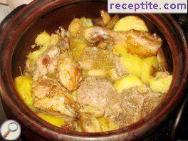 Gyuvetch with three kinds of meat Gyuvetch with three kinds of meat