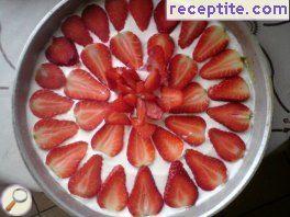 Cake with sour cream and biscuits Cake with sour cream and biscuits