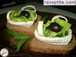 Baskets of fresh sheep cheese