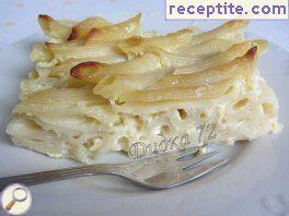 Macaroni with caramel