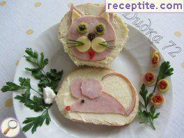 Sandwich * Cat and Mouse *