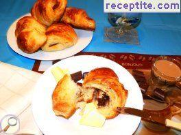 Croissant puff pastry with chocolate spread