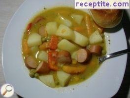 Stew with vegetables and skinless sausage