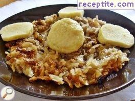 Potato dumplings with sauerkraut stew