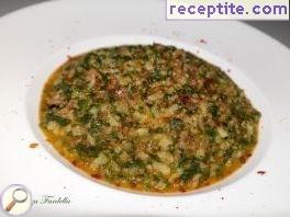 Minced meat with rice, spinach and cream
