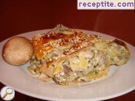 Savory strudel with mushrooms and potatoes
