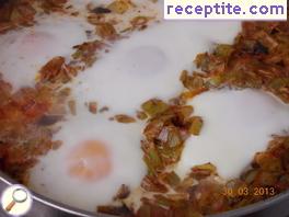 Eggs with leeks in the oven