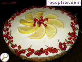 Cake with lemon cream