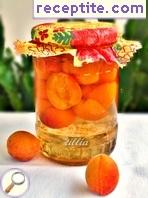 Compote of apricots
