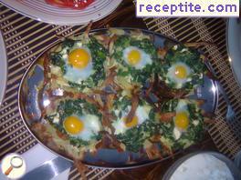 Appetizer with potatoes and quail eggs