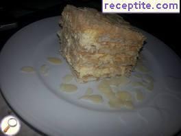 Layered cake with Mascarpone without baking
