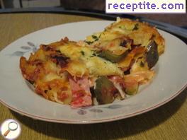 Lasagna with ham, mushrooms and pickles