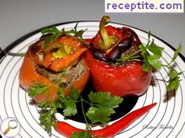 Stuffed peppers with minced meat and eggplant