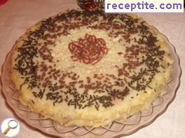 Bishkotenata layered cake of Tinchy