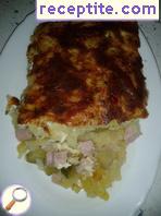 Potato gratin with ham and cheese