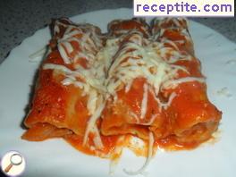 Cannelloni with mince and cheese