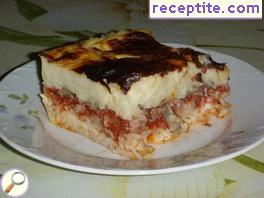 Pastitsio with two sauce