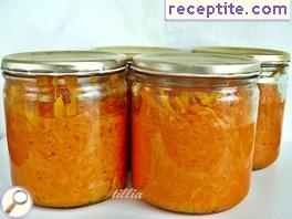 Planed pumpkin in jars