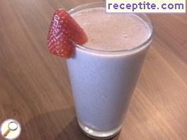 Strawberry smoothie with chocolate soy milk