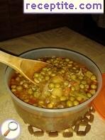 Peas stew with chicken