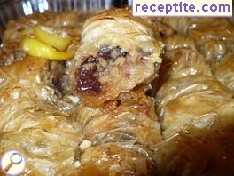 Chocolate baklava (Burma Tatlisi)