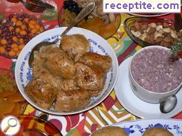 Cabbage dolmas on Christmas Eve without roux