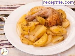 Chicken legs with potatoes and lemon oven