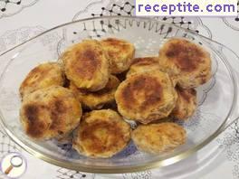 Fried potato balls with mince