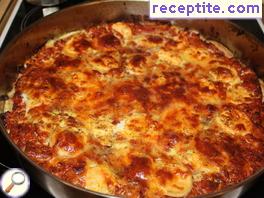Pizza with stale bread and minced meat
