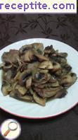 Pork tongue with mushrooms