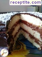Base for layered cake