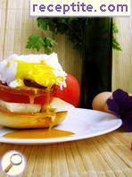 Eggs in Hollandaise sauce Eggs in Hollandaise sauce
