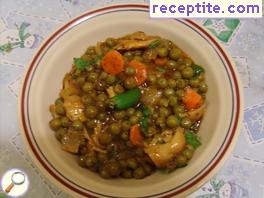 Chicken bites with peas Chicken bites with peas