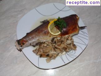 Trout with mushrooms