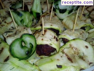 Appetizer Zucchini and mini meatballs