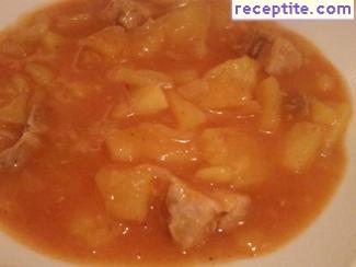 Stew with pork and potatoes