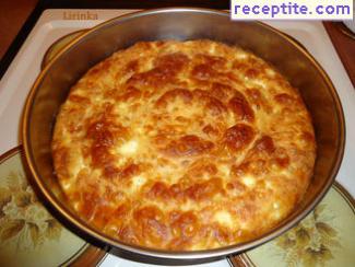 Banitsa with feta cheese and a glass of lemonade